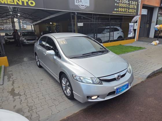 HONDA CIVIC 1.8 LXL 16V FLEX 4P MANUAL